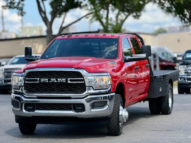 2022 RAM 3500 FLAT BED DUALLY 4X4  6.7L DIESEL