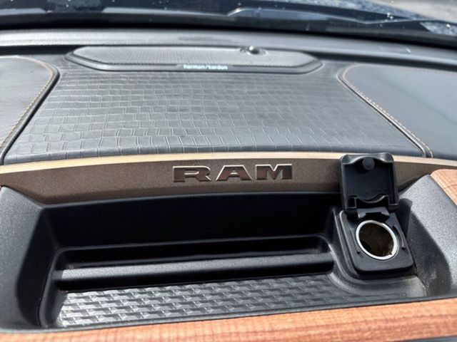 2022 Ram 3500 Limited Longhorn | San Antonio, TX | Clear Choice Automotive South 2022 Ram 3500 Limited Longhorn | San Antonio, TX | Clear Choice Automotive South