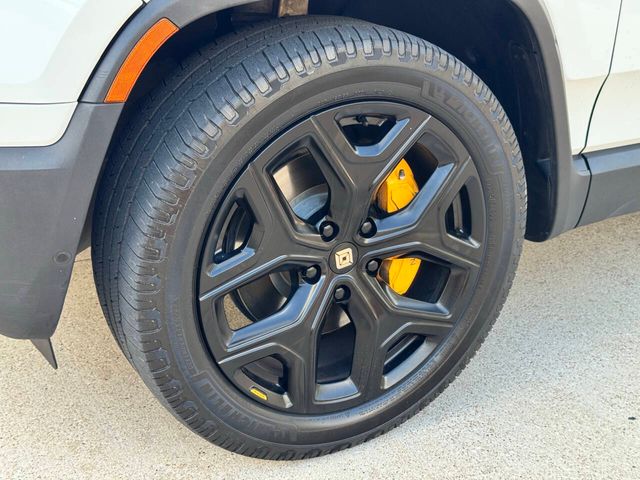 2022 Rivian R1S Launch Edition | Houston, TX | Houston Auto Credit