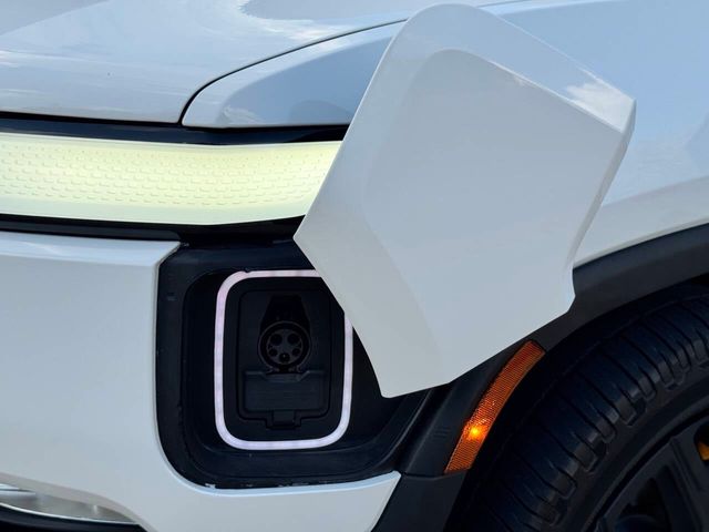 2022 Rivian R1S Launch Edition | Houston, TX | Houston Auto Credit