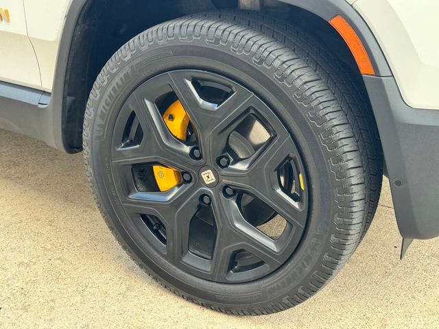 2022 Rivian R1S Launch Edition | Houston, TX | Houston Auto Credit