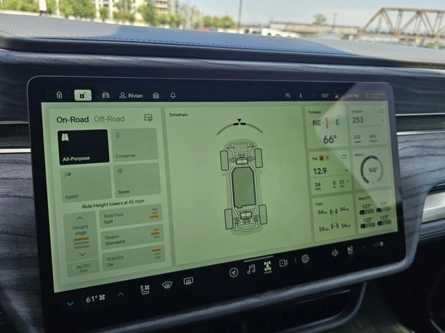 2022 Rivian R1S Launch Edition | North Little Rock, AR | EVolve Auto 2022 Rivian R1S Launch Edition | North Little Rock, AR | EVolve Auto