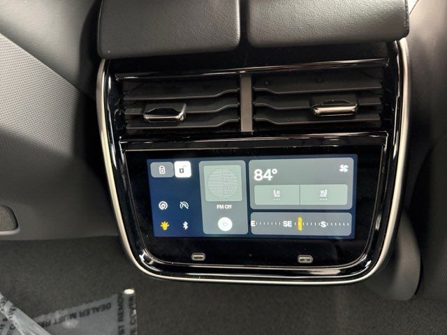 2022 Rivian R1T Adventure