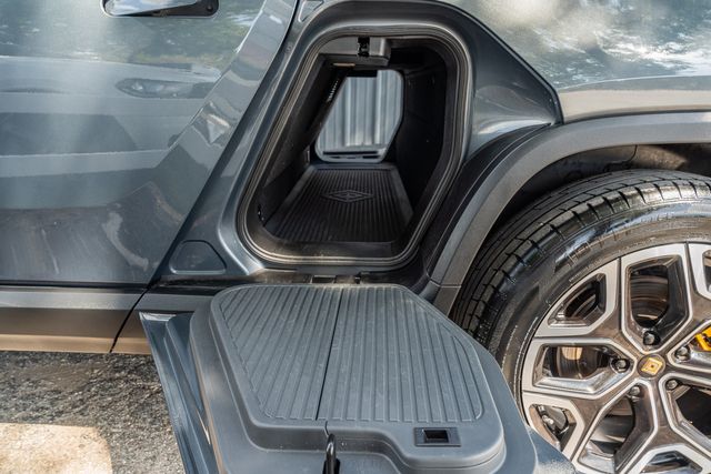 2022 Rivian R1T Launch Edition AWD / CLEAN CARFAX / LOADED | Austin, TX | Rocky Mountain Truck Stop Austin 2022 Rivian R1T Launch Edition AWD / CLEAN CARFAX / LOADED | Austin, TX | Rocky Mountain Truck Stop Austin