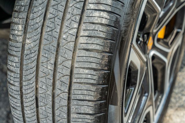 2022 Rivian R1T Launch Edition AWD / CLEAN CARFAX / LOADED | Austin, TX | Rocky Mountain Truck Stop Austin 2022 Rivian R1T Launch Edition AWD / CLEAN CARFAX / LOADED | Austin, TX | Rocky Mountain Truck Stop Austin