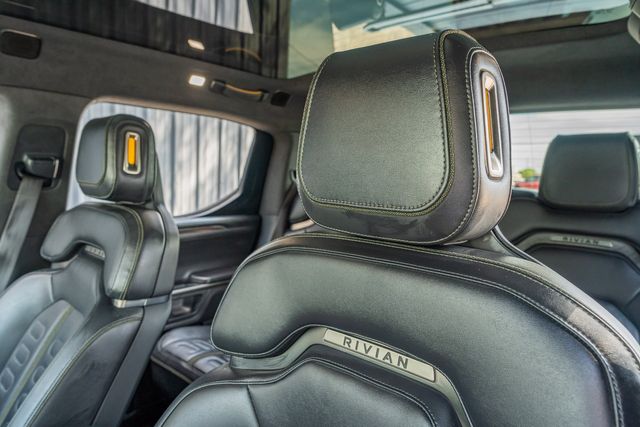 2022 Rivian R1T Launch Edition AWD / CLEAN CARFAX / LOADED | Austin, TX | Rocky Mountain Truck Stop Austin 2022 Rivian R1T Launch Edition AWD / CLEAN CARFAX / LOADED | Austin, TX | Rocky Mountain Truck Stop Austin