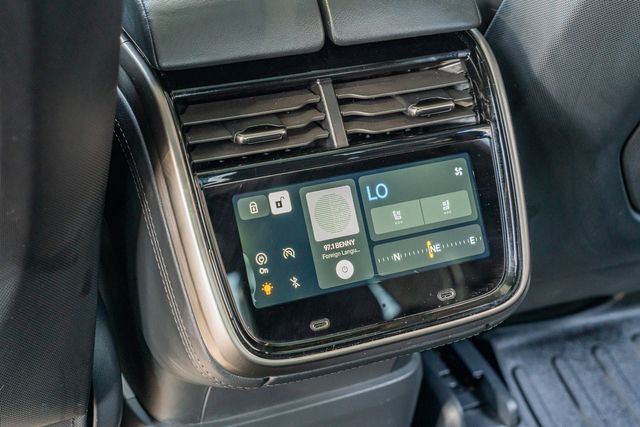 2022 Rivian R1T Launch Edition AWD / CLEAN CARFAX / LOADED | Austin, TX | Rocky Mountain Truck Stop Austin 2022 Rivian R1T Launch Edition AWD / CLEAN CARFAX / LOADED | Austin, TX | Rocky Mountain Truck Stop Austin