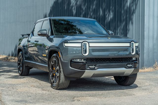 2022 Rivian R1T Launch Edition AWD / CLEAN CARFAX / LOADED | Austin, TX | Rocky Mountain Truck Stop Austin 2022 Rivian R1T Launch Edition AWD / CLEAN CARFAX / LOADED | Austin, TX | Rocky Mountain Truck Stop Austin