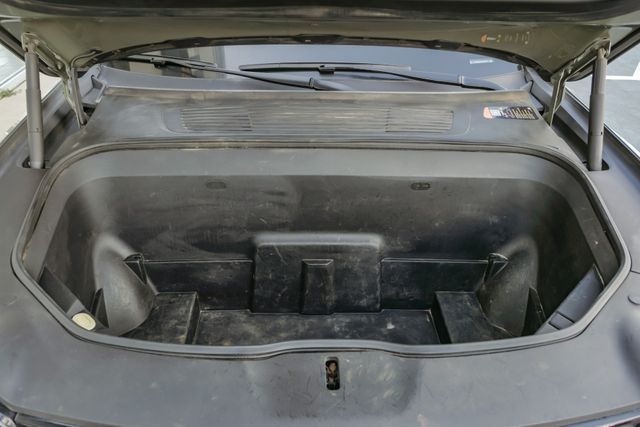 2022 Rivian R1T Launch Edition AWD / CLEAN CARFAX / LOADED | Austin, TX | Rocky Mountain Truck Stop Austin 2022 Rivian R1T Launch Edition AWD / CLEAN CARFAX / LOADED | Austin, TX | Rocky Mountain Truck Stop Austin