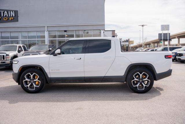 2022 Rivian R1T Adventure CREW CAB AWD / LOADED / GLACIER WHITE | Dallas, TX | Rocky Mountain Truck Stop Dallas 2022 Rivian R1T Adventure CREW CAB AWD / LOADED / GLACIER WHITE | Dallas, TX | Rocky Mountain Truck Stop Dallas