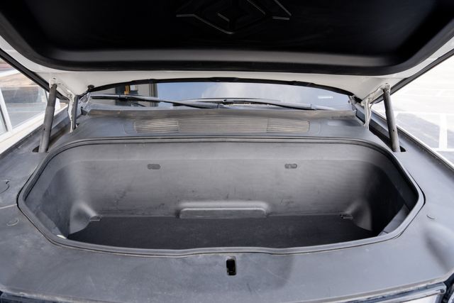 2022 Rivian R1T Adventure CREW CAB AWD / LOADED / GLACIER WHITE | Dallas, TX | Rocky Mountain Truck Stop Dallas