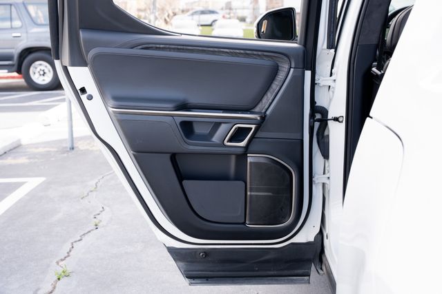 2022 Rivian R1T Adventure CREW CAB AWD / LOADED / GLACIER WHITE | Dallas, TX | Rocky Mountain Truck Stop Dallas 2022 Rivian R1T Adventure CREW CAB AWD / LOADED / GLACIER WHITE | Dallas, TX | Rocky Mountain Truck Stop Dallas