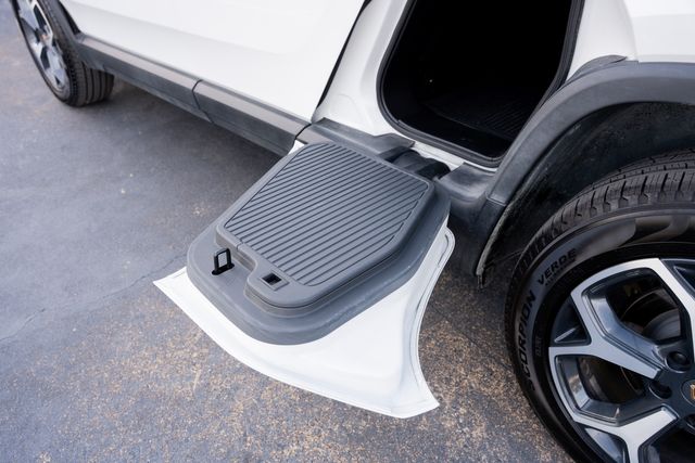 2022 Rivian R1T Adventure CREW CAB AWD / LOADED / GLACIER WHITE | Dallas, TX | Rocky Mountain Truck Stop Dallas 2022 Rivian R1T Adventure CREW CAB AWD / LOADED / GLACIER WHITE | Dallas, TX | Rocky Mountain Truck Stop Dallas