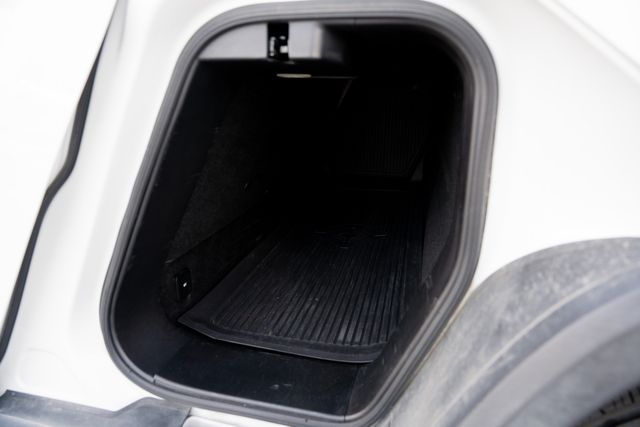 2022 Rivian R1T Adventure CREW CAB AWD / LOADED / GLACIER WHITE | Dallas, TX | Rocky Mountain Truck Stop Dallas 2022 Rivian R1T Adventure CREW CAB AWD / LOADED / GLACIER WHITE | Dallas, TX | Rocky Mountain Truck Stop Dallas