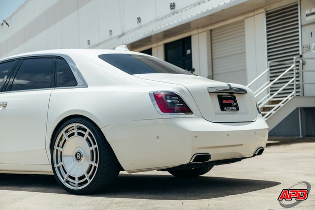 2022 Rolls-Royce Ghost 2022 Rolls-Royce Ghost