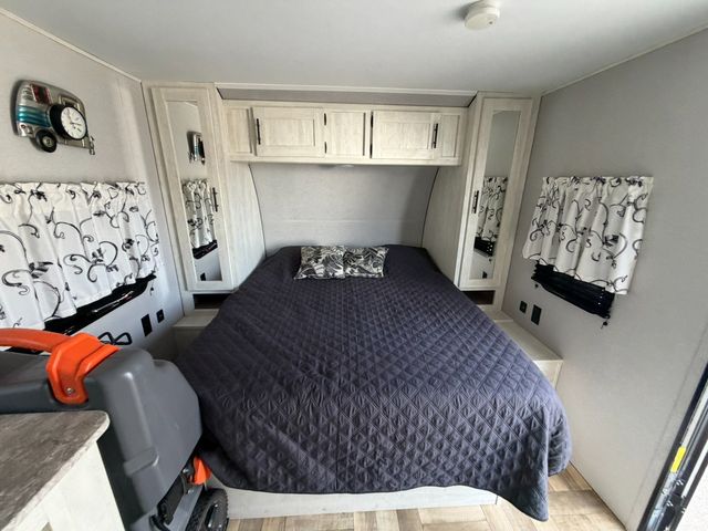 2022 Shasta Oasis 18FQ