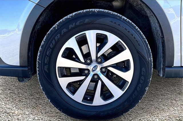 2022 Subaru Outback Premium