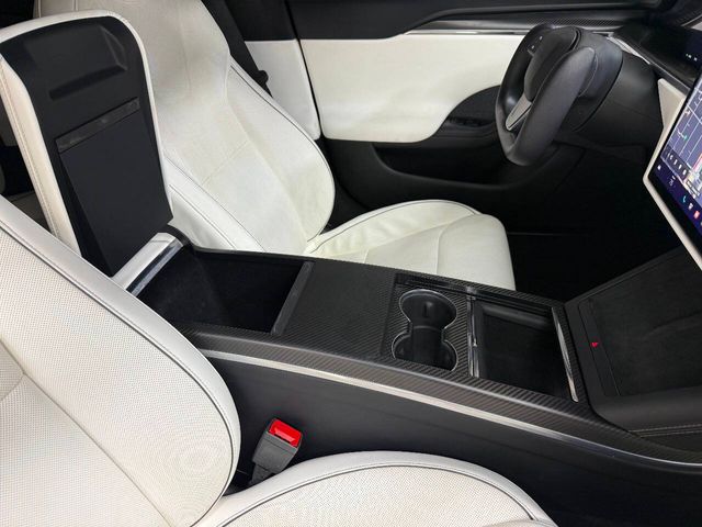 2022 Tesla Model S Plaid | Houston, TX | Houston Auto Credit