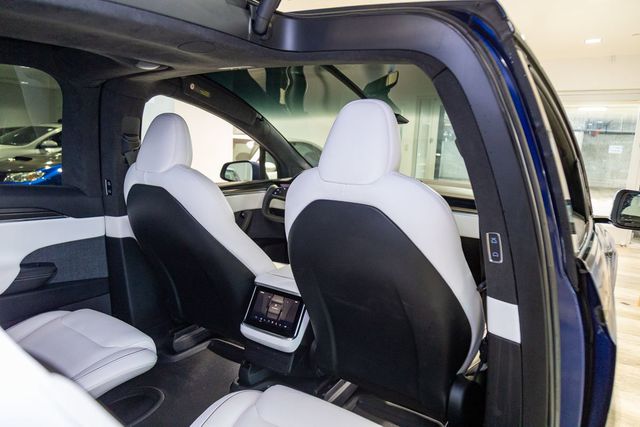 2022 Tesla Model X Plaid