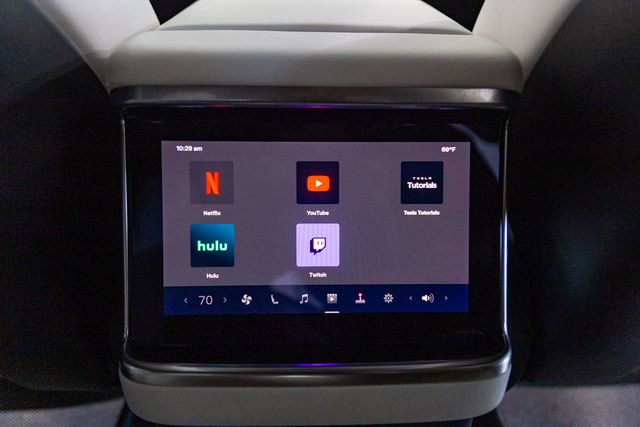 2022 Tesla Model X Plaid