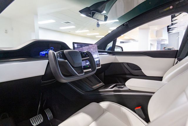 2022 Tesla Model X Plaid