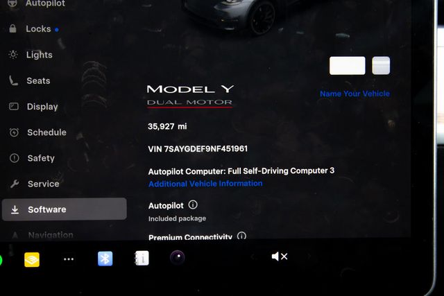 2022 Tesla Model Y AWD Performance