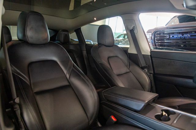 2022 Tesla Model Y AWD Performance