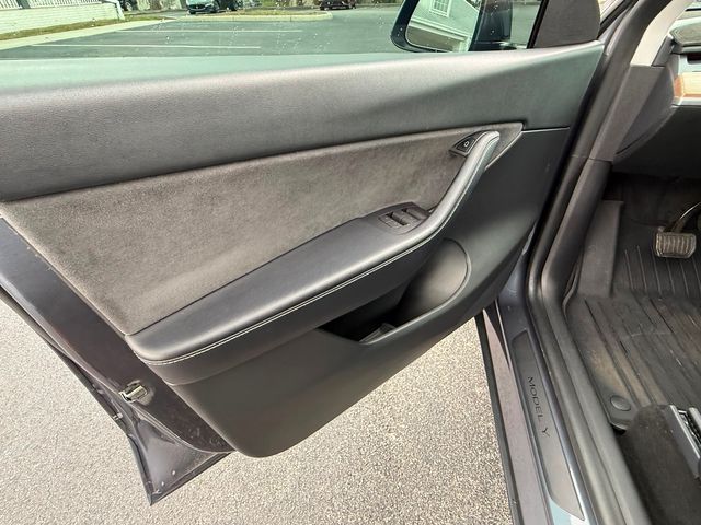 2022 Tesla Model Y LONG RANGE FULL SELF DRIVING CLEAN CARFAX CERT | Plant City, FL | psv5 DEMO - Bayshore Automotive 2022 Tesla Model Y LONG RANGE FULL SELF DRIVING CLEAN CARFAX CERT | Plant City, FL | psv5 DEMO - Bayshore Automotive