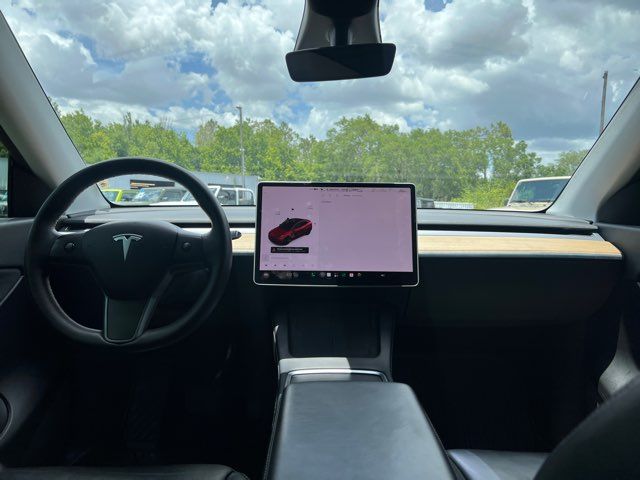 2022 Tesla Model Y Long Range AWD
