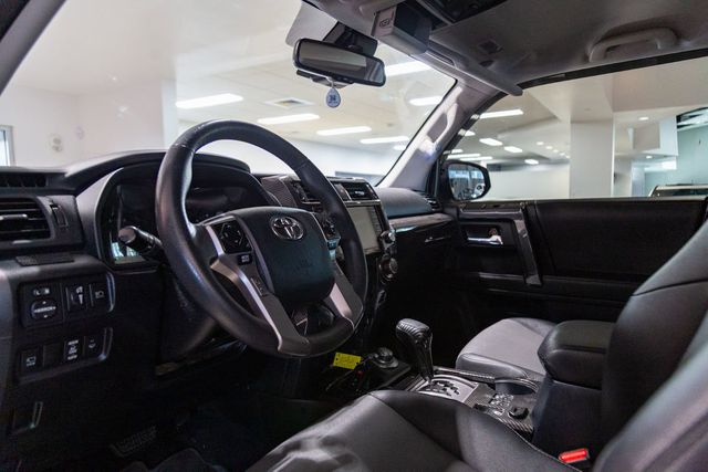 2022 Toyota 4Runner 4WD Lifted 6" Premium l  Wheel Pkg $4,995 (22x14 on 33")