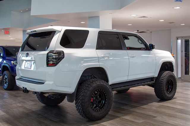 2022 Toyota 4Runner Lifted 6" SR5 Premium l Wheel Pkg $2,995 