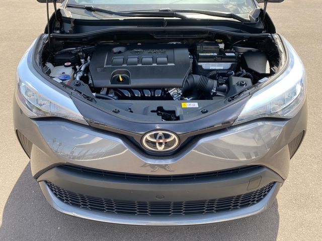 2022 Toyota C-HR XLE 5 YEAR/60,000 MILE FACTORY POWERTRAIN WARRANTY