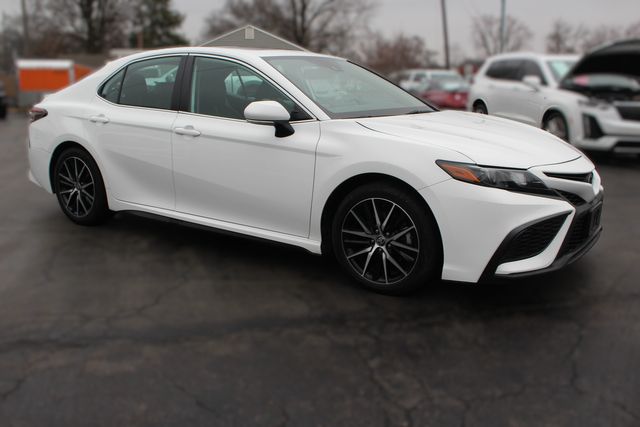 2022 Toyota Camry SE AWD | Granite City, Illinois | MasterCars Company Inc.