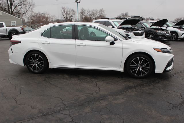 2022 Toyota Camry SE AWD | Granite City, Illinois | MasterCars Company Inc. 2022 Toyota Camry SE AWD | Granite City, Illinois | MasterCars Company Inc.