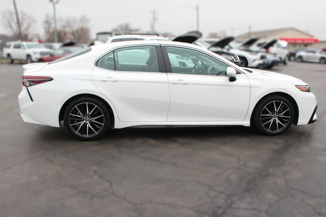 2022 Toyota Camry SE AWD | Granite City, Illinois | MasterCars Company Inc.