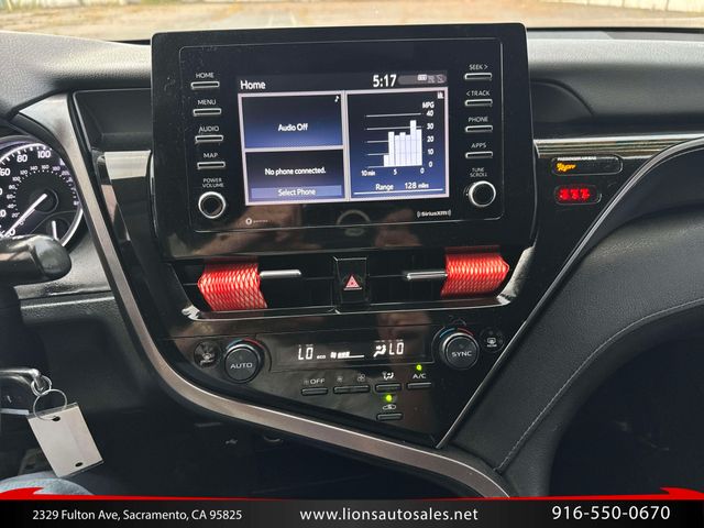 2022 Toyota Camry LE