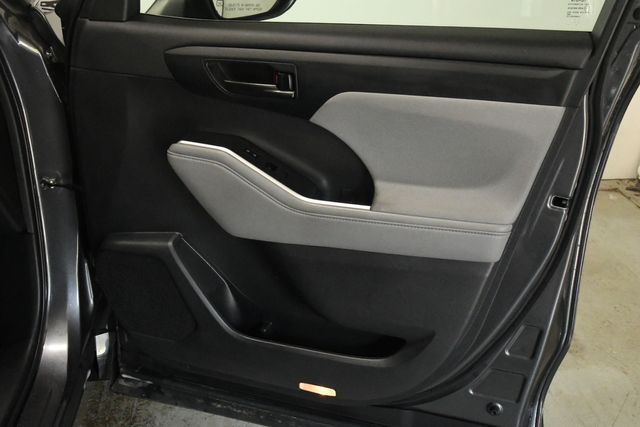 2022 Toyota Highlander LE | Branford, CT | Sound Auto Wholesalers 2022 Toyota Highlander LE | Branford, CT | Sound Auto Wholesalers