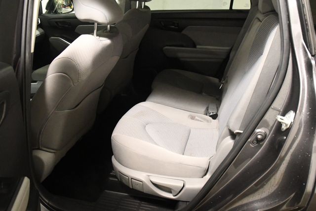 2022 Toyota Highlander LE | Branford, CT | Sound Auto Wholesalers 2022 Toyota Highlander LE | Branford, CT | Sound Auto Wholesalers