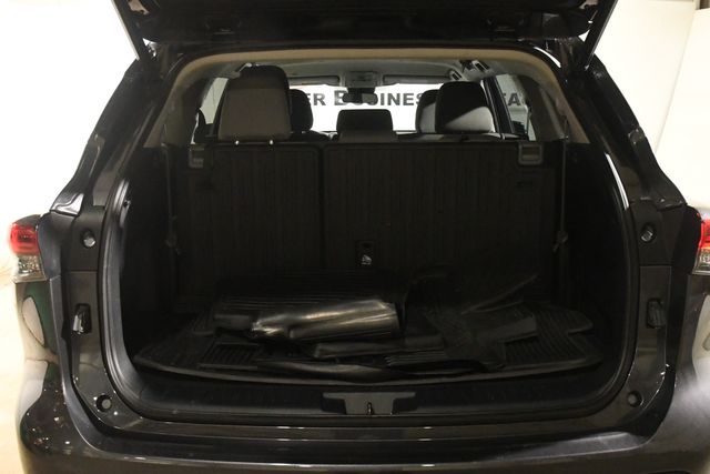 2022 Toyota Highlander LE | Branford, CT | Sound Auto Wholesalers 2022 Toyota Highlander LE | Branford, CT | Sound Auto Wholesalers