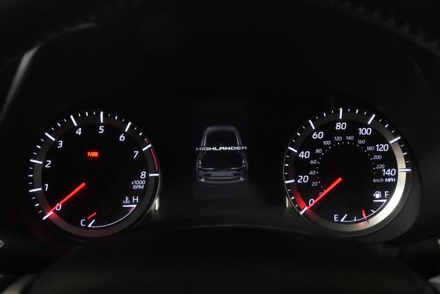 2022 Toyota Highlander LE | Branford, CT | Sound Auto Wholesalers