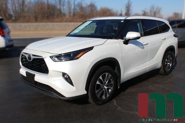 2022 Toyota Highlander XLE AWD | Granite City, Illinois | MasterCars Company Inc.