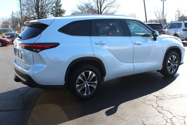 2022 Toyota Highlander XLE AWD | Granite City, Illinois | MasterCars Company Inc.