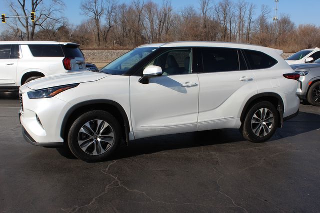 2022 Toyota Highlander XLE AWD | Granite City, Illinois | MasterCars Company Inc.