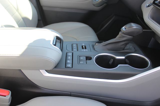 2022 Toyota Highlander XLE AWD | Granite City, Illinois | MasterCars Company Inc.