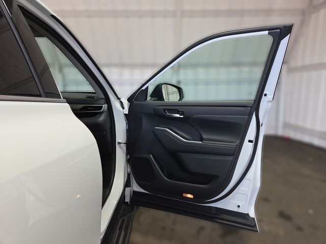 2022 Toyota HIGHLANDER XLE | Houston, TX | Texas Star Motors 2022 Toyota HIGHLANDER XLE | Houston, TX | Texas Star Motors