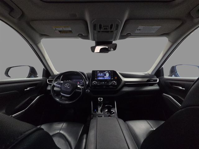 2022 Toyota HIGHLANDER XLE | Houston, TX | Texas Star Motors