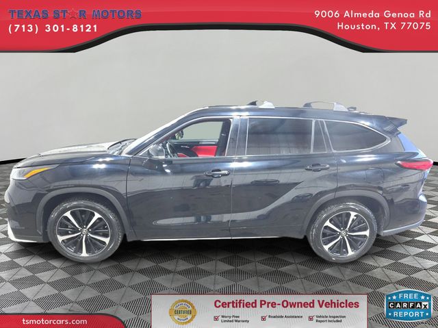 2022 Toyota HIGHLANDER XSE | Houston, TX | Texas Star Motors