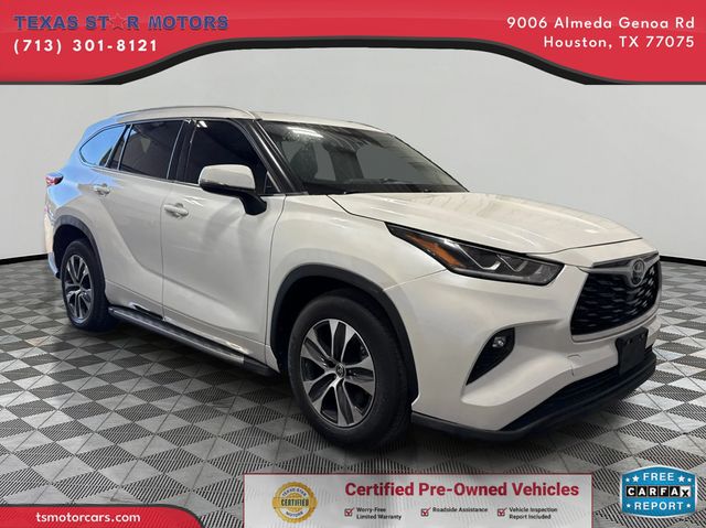 2022 Toyota HIGHLANDER XLE | Houston, TX | Texas Star Motors
