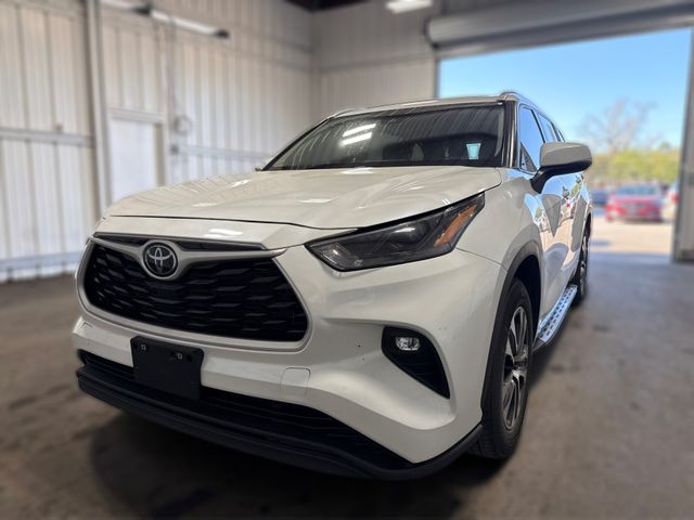2022 Toyota HIGHLANDER XLE | Houston, TX | Texas Star Motors 2022 Toyota HIGHLANDER XLE | Houston, TX | Texas Star Motors