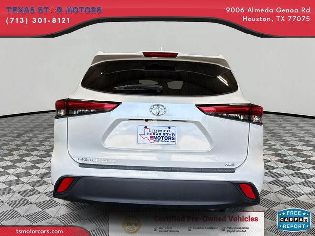 2022 Toyota HIGHLANDER XLE 2022 Toyota HIGHLANDER XLE